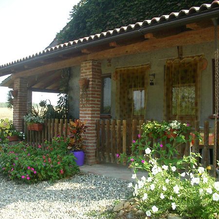 Villa Cascina Beneficio Castelnuovo Bormida Exterior foto